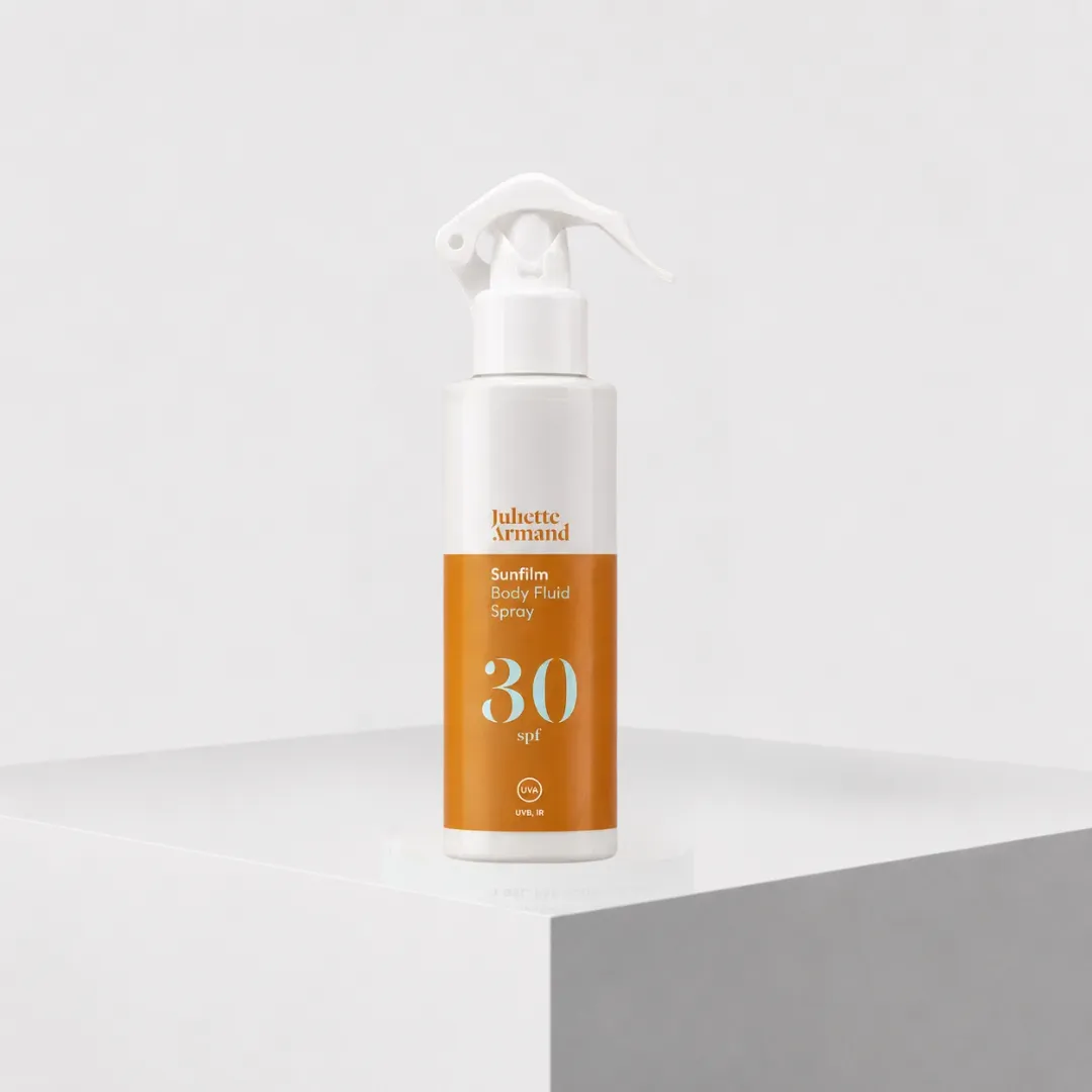 SPF kūno purškiklis Juliette Armand Body Fluid Spray SPF30