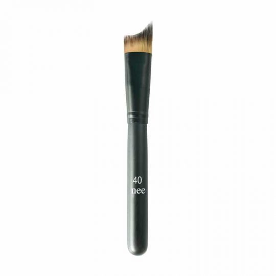 brushes-accessories_hd-foundation-brush-40
